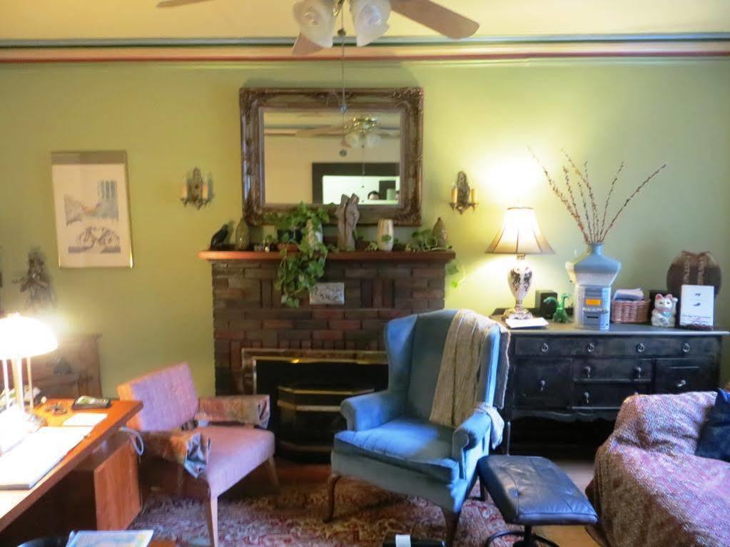 Downtown Bed And Breakfast Ottawa Bagian luar foto