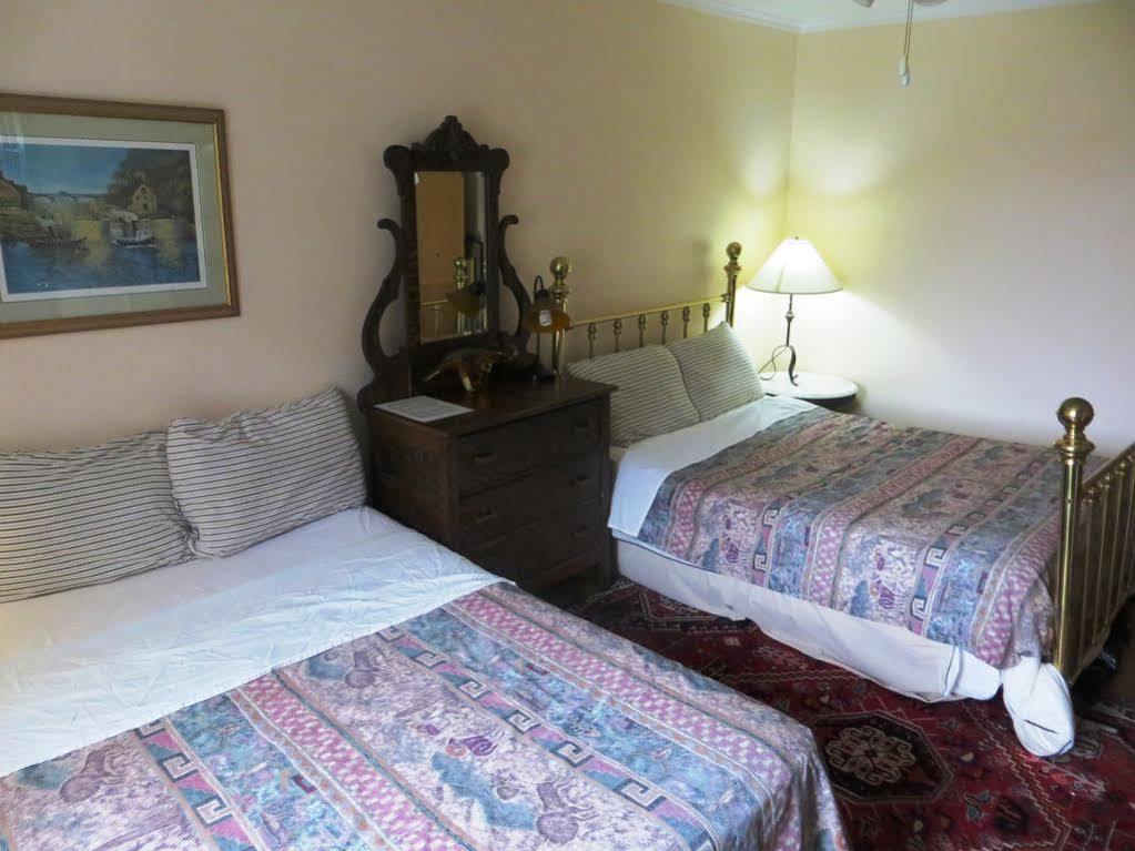 Downtown Bed And Breakfast Ottawa Bagian luar foto