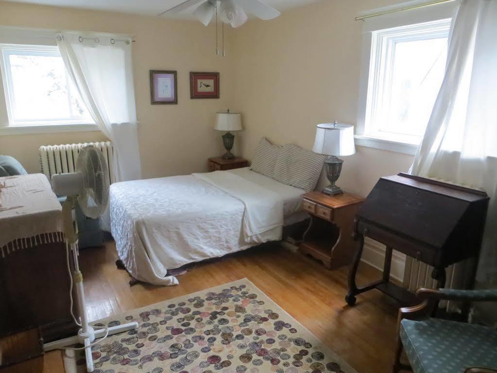 Downtown Bed And Breakfast Ottawa Bagian luar foto
